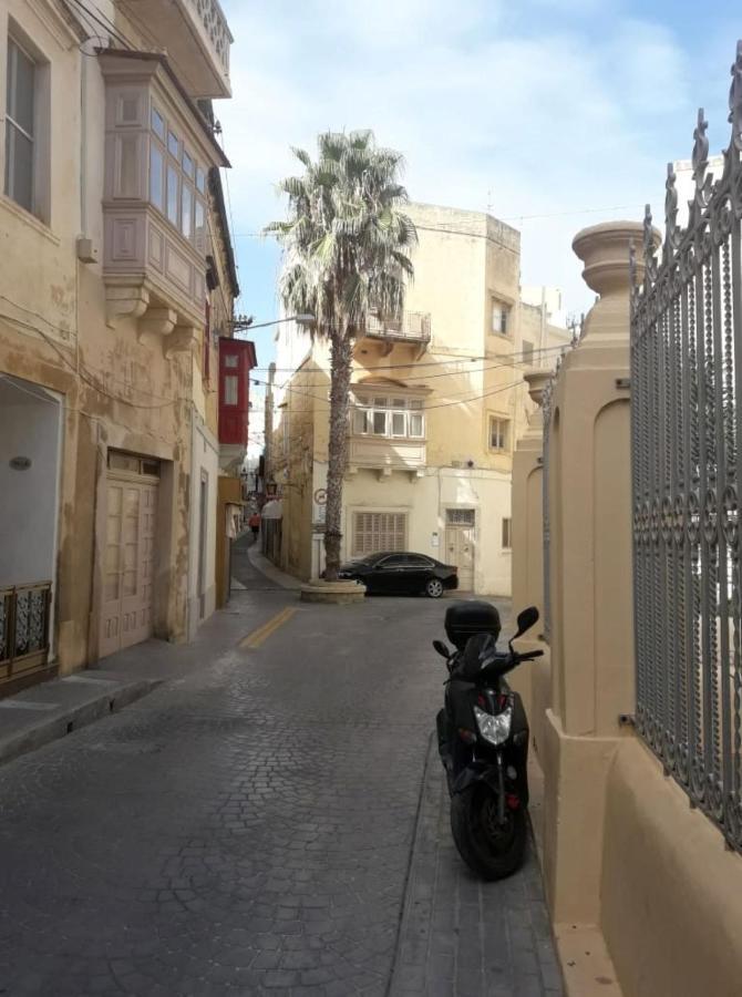 ビクトリア85 Palma Livingアパートメント エクステリア 写真